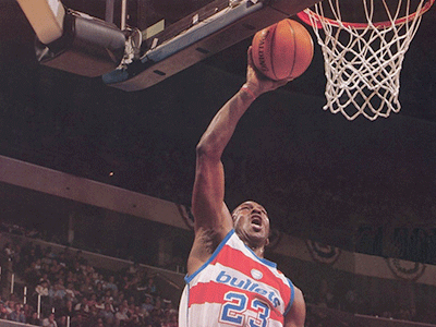 nba籃網(wǎng)對(duì)陣雄鹿現(xiàn)場(chǎng)直播